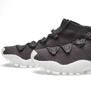 ADIDAS X WHITE MOUNTAINEERING SEEULATER